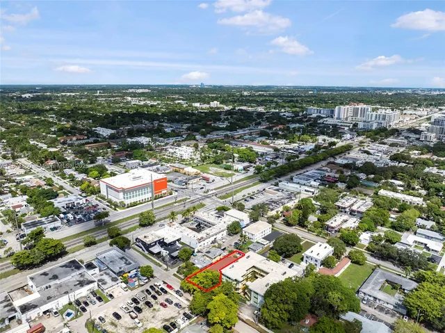 $759,000 | 2033 Dewey Street, Hollywood, FL 33020