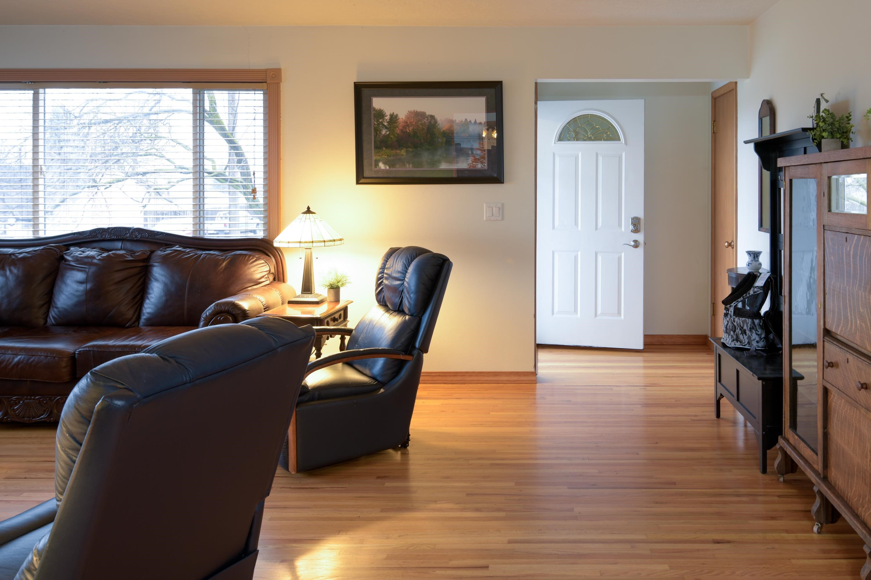4104 North Elm Street Spokane, WA 99205 - Photo 4 of 29