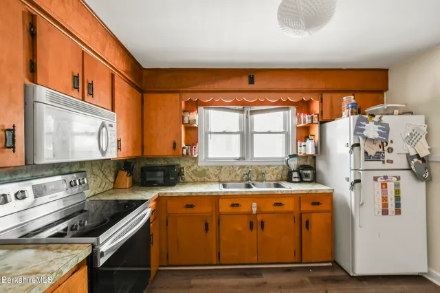 $255,000 | 326 Dalton Avenue, Pittsfield, MA 01201