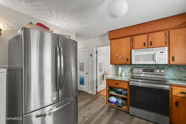 $255,000 | 326 Dalton Avenue, Pittsfield, MA 01201