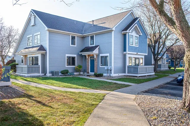 $2,025 | 72 Riverferry Way, Rochester, NY 14608