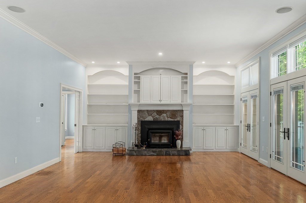 18 Lily Pond Road Boxford, MA 01921 - Photo 11 of 36