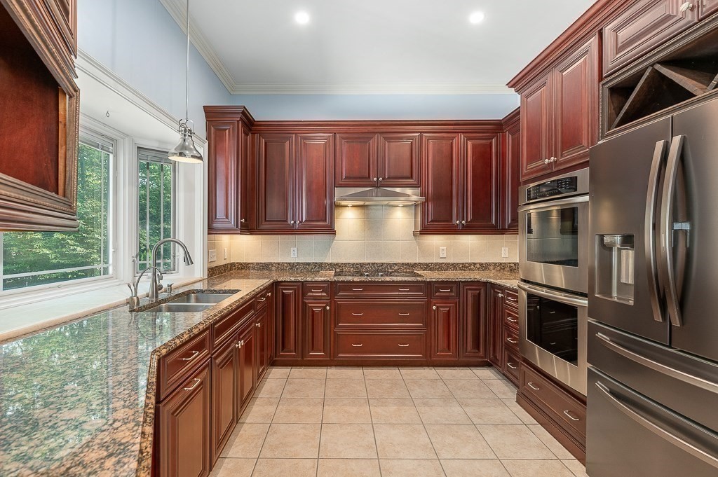 18 Lily Pond Road Boxford, MA 01921 - Photo 5 of 36