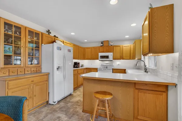 $406,500 | 1 West Heglar Lane, St. John, WA 99171