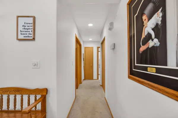 $406,500 | 1 West Heglar Lane, St. John, WA 99171