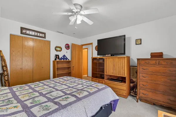 $406,500 | 1 West Heglar Lane, St. John, WA 99171