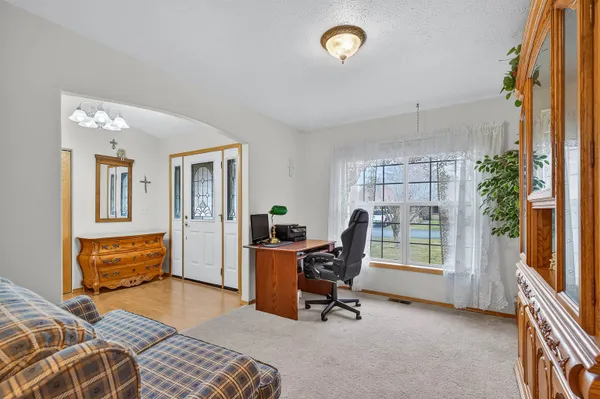 $406,500 | 1 West Heglar Lane, St. John, WA 99171