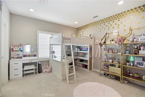 $3,375,000 | 17491 Oakbluffs Lane, Huntington Beach, CA 92649