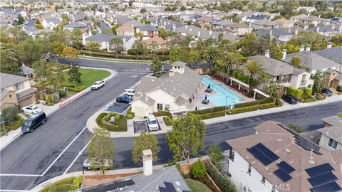 $3,375,000 | 17491 Oakbluffs Lane, Huntington Beach, CA 92649