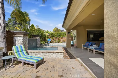 $3,375,000 | 17491 Oakbluffs Lane, Huntington Beach, CA 92649