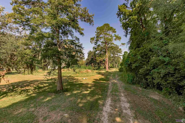 $485,000 | 1304 False River Drive, New Roads, LA 70760