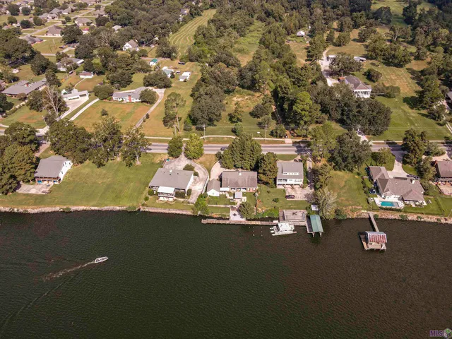 $485,000 | 1304 False River Drive, New Roads, LA 70760