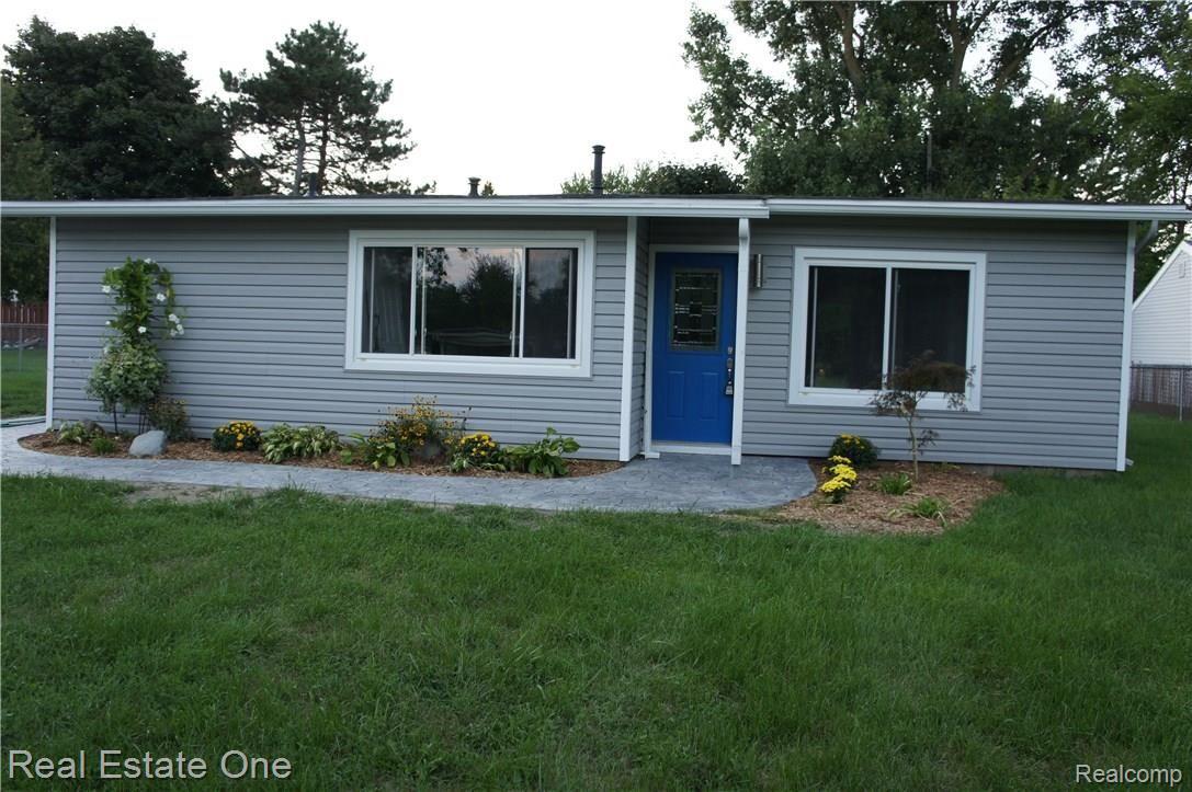 1145 Beta Road Walled Lake, MI 48390 - Photo 1 of 21 DSC04041.JPG