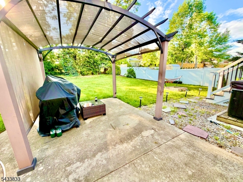 344 Nottingham Way Union, NJ 07083 - Photo 29 of 32