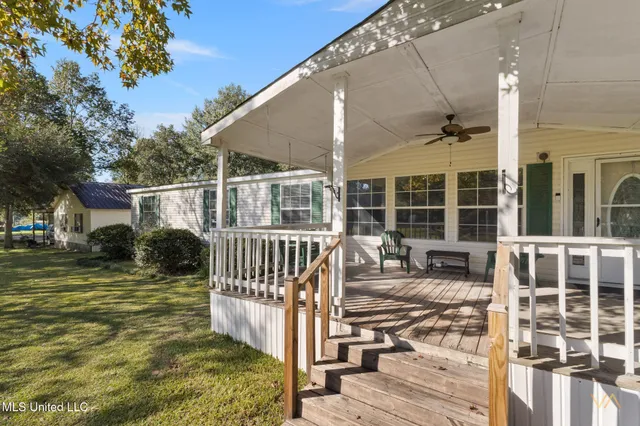 $129,700 | 32 Kipper Drive, Moselle, MS 39459