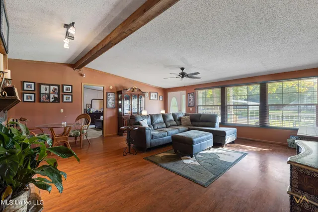 $129,700 | 32 Kipper Drive, Moselle, MS 39459