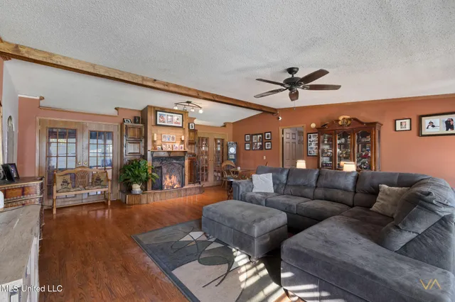 $129,700 | 32 Kipper Drive, Moselle, MS 39459