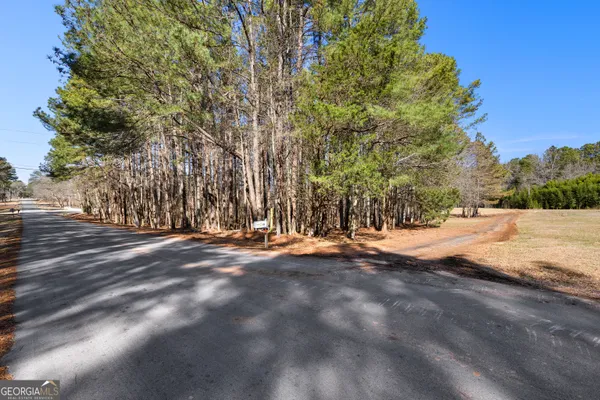 $249,500 | 535 Laurelwood Drive, Tyrone, GA 30290