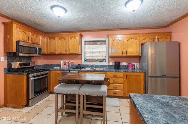 $238,500 | 207 Sparrow Street, New Iberia, LA 70563