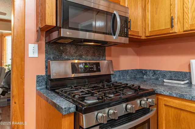 $238,500 | 207 Sparrow Street, New Iberia, LA 70563