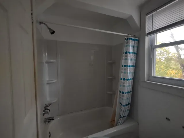 $135,000 | 16126 Dexter Avenue, Detroit, MI 48221