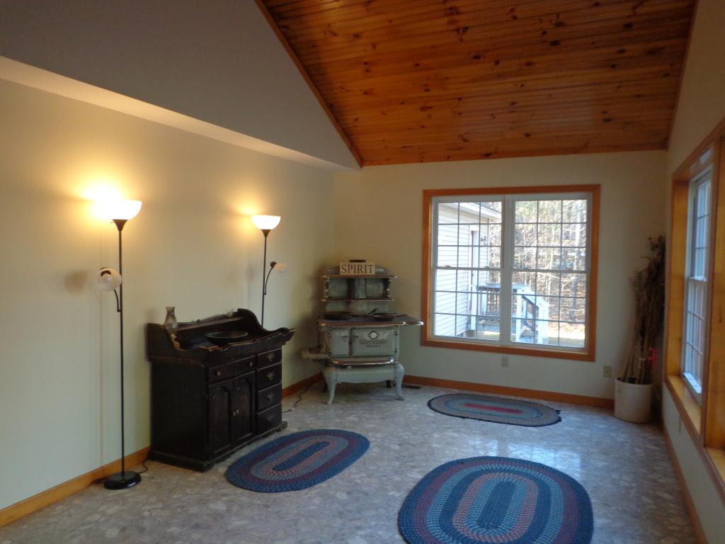 298 Bee Hole Road Loudon, NH 03307 - Photo 3 of 27