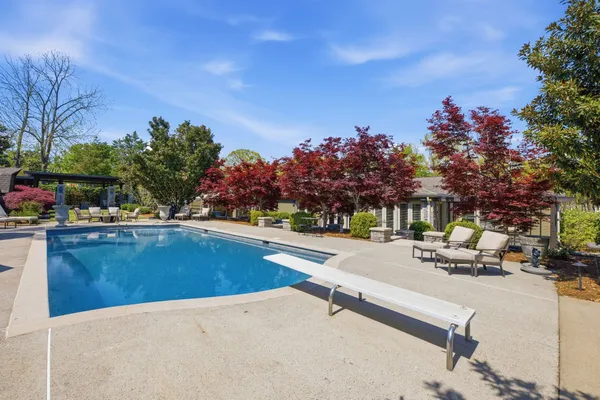 $2,350,000 | 225 Hillwood Boulevard, Nashville, TN 37205