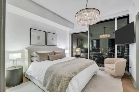 $1,850,000 | 1616 West End Avenue, Unit 2201, Nashville, TN 37203