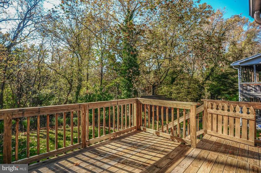 1025 Breezewick Road Baltimore, MD 21286 - Photo 27 of 30 Beautiful Back view