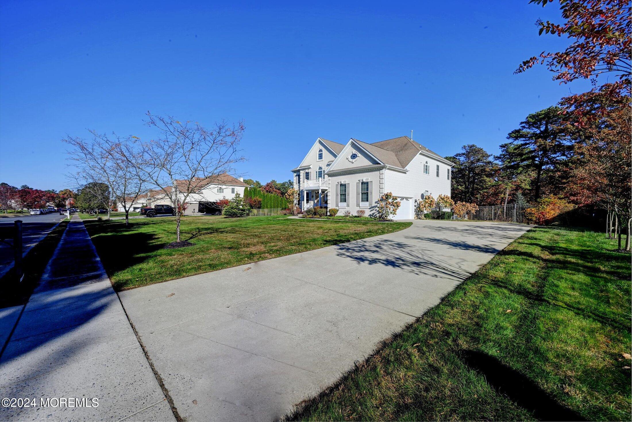 25 Wilson Boulevard Jackson, NJ 08527 - Photo 50 of 61 06-Driveway
