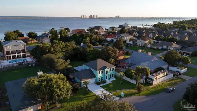 $3,200 | 8905 Binnacle Court, Navarre, FL 32566