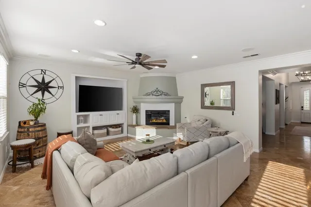 $1,899,000 | 1156 Via Vera Cruz, San Marcos, CA 92078