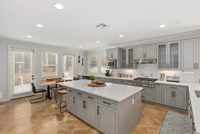 $1,899,000 | 1156 Via Vera Cruz, San Marcos, CA 92078