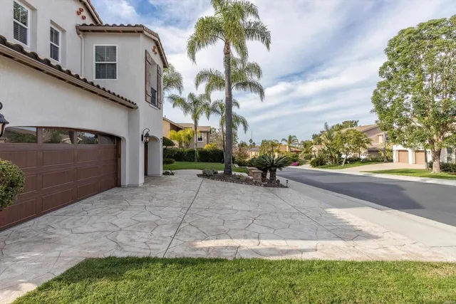 $1,899,000 | 1156 Via Vera Cruz, San Marcos, CA 92078