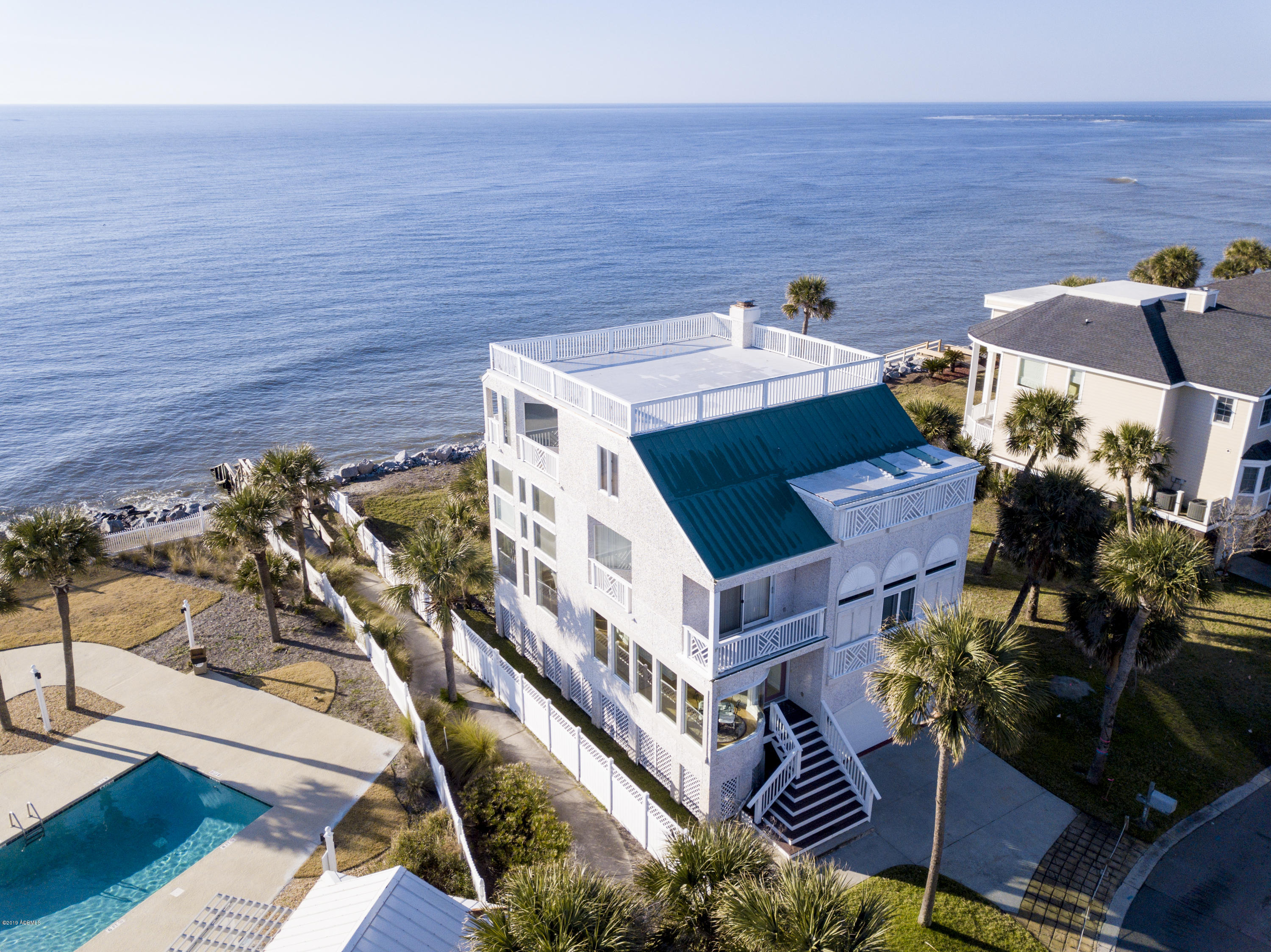 401 Ocean Point Drive Fripp Island, SC 29920 - Photo 40 of 46 40