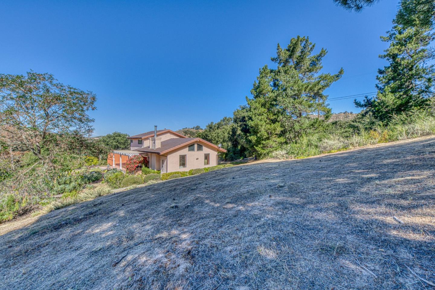328 San Benancio Road Salinas, CA 93908 - Photo 42 of 46