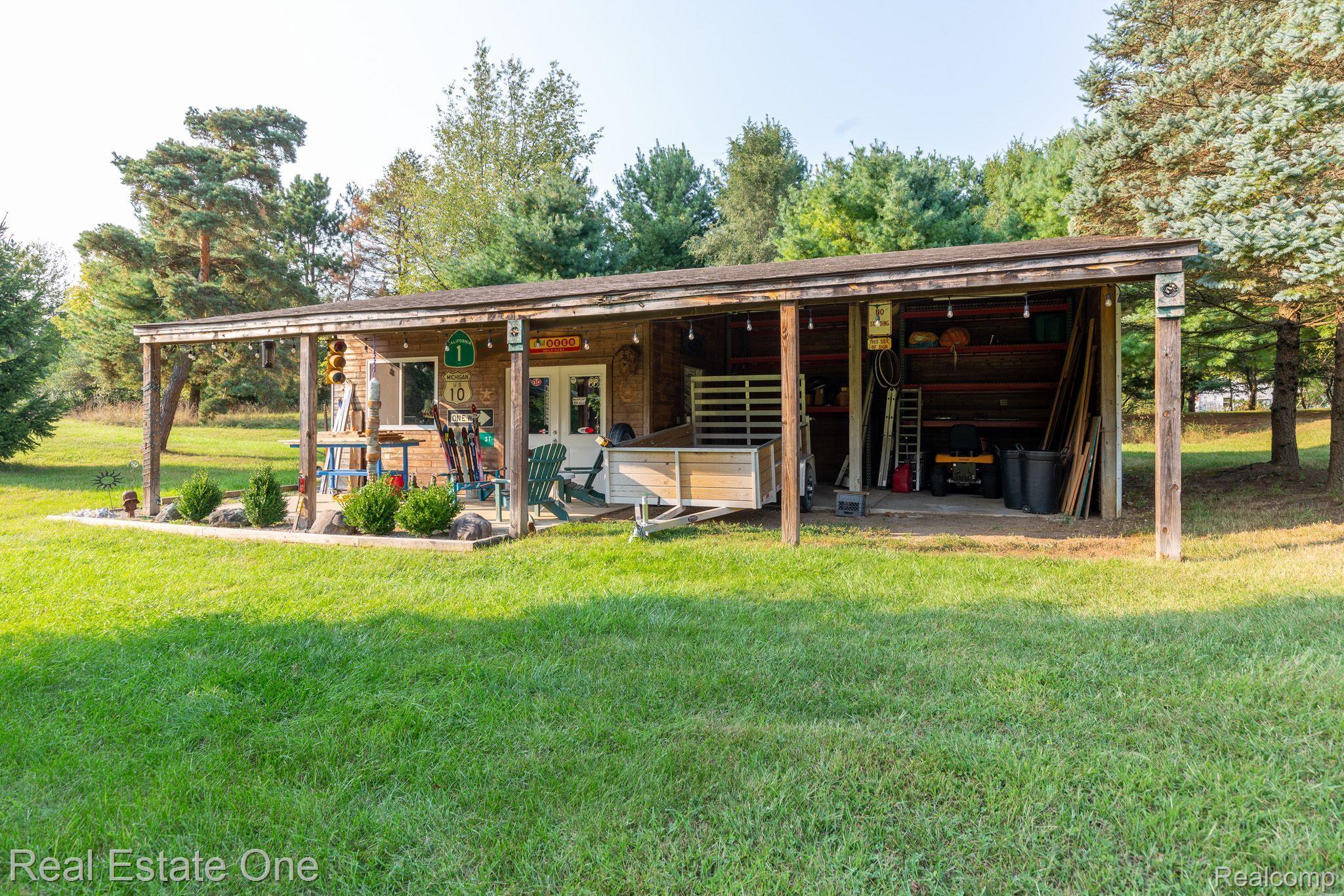 8385 Merrill Road Whitmore Lake, MI 48189 - Photo 38 of 48 Gallery Image 38