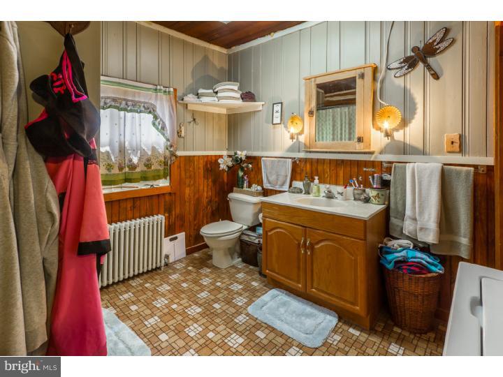 222 Hunters Road Medford Lakes, NJ 08055 - Photo 15 of 25 Gallery Image 15