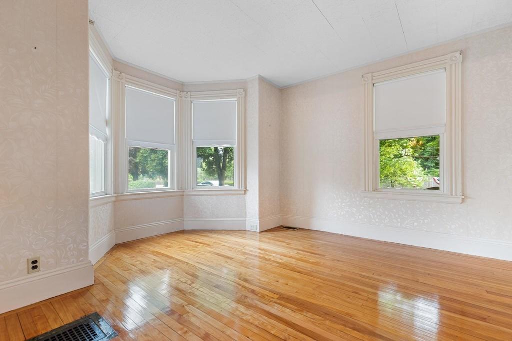 16 Highland Road Nahant, MA 01908 - Photo 7 of 27 Gallery Image 7