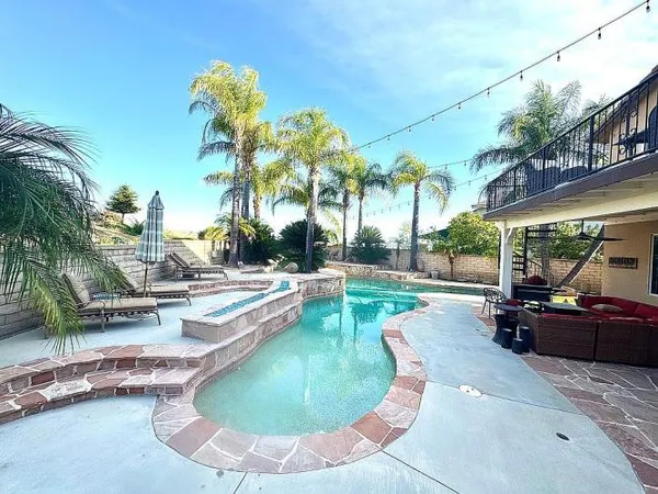 $1,100,000 | 27805 Pine Crest Place, Castaic, CA 91384
