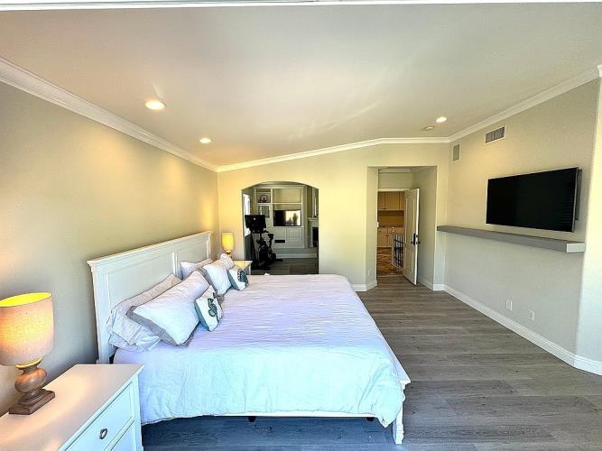 27805 Pine Crest Place Castaic, CA 91384 - Photo 9 of 60