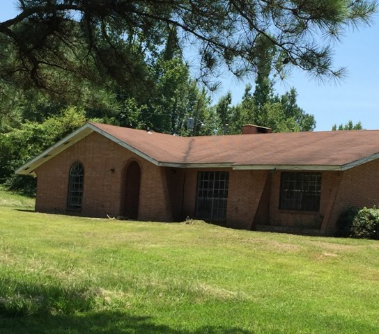 2131 Red Dog Road Carthage, MS 39051 - Photo 1 of 14 Photo 1