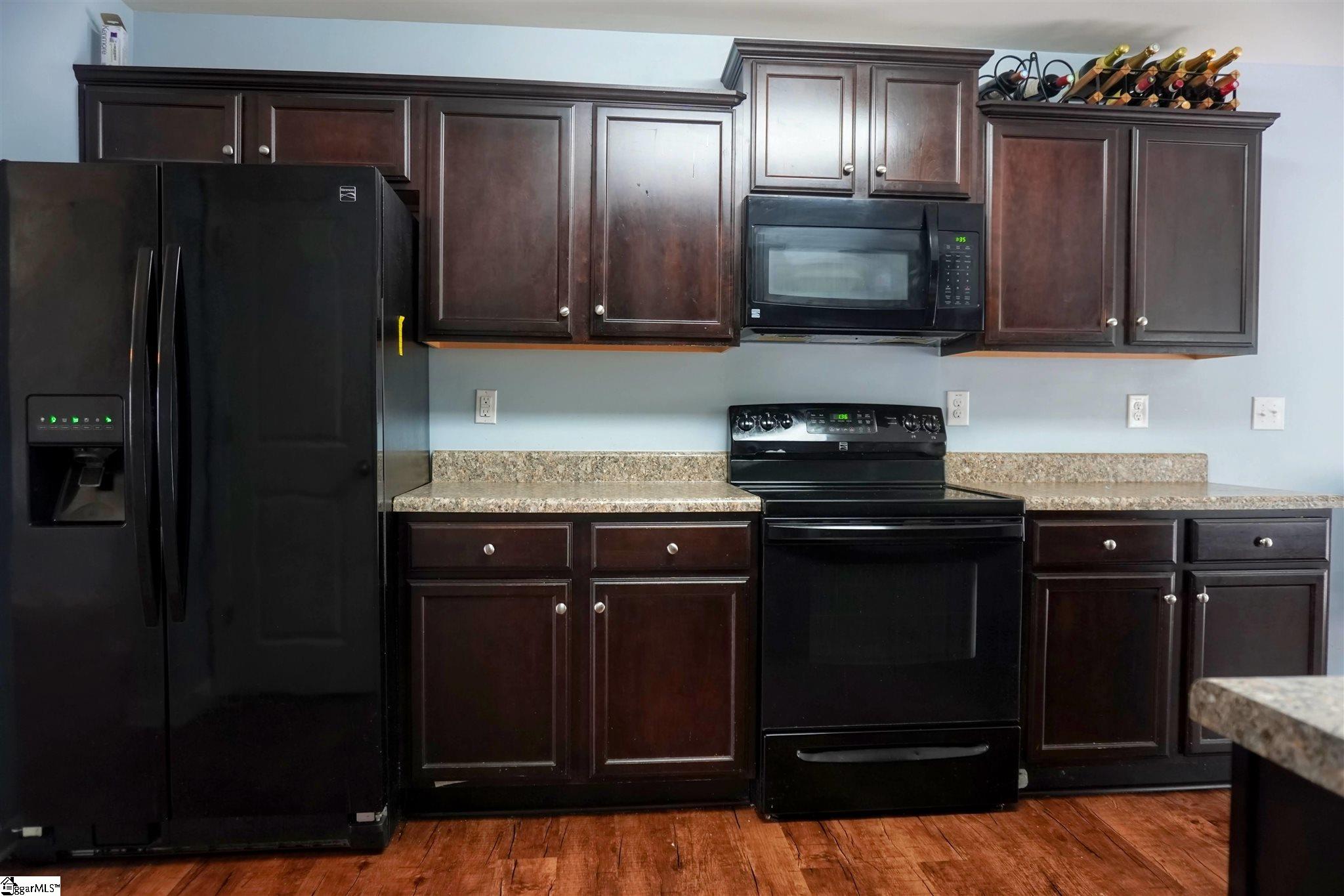 820 Brighton Ridge Court Wellford, SC 29385 - Photo 10 of 24 Gallery Image 10