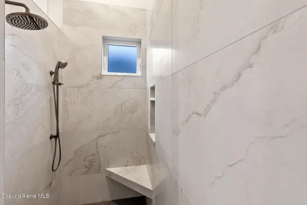 $1,250,000 | 2446 West Lumber Lane, Coeur D'Alene, ID 83814