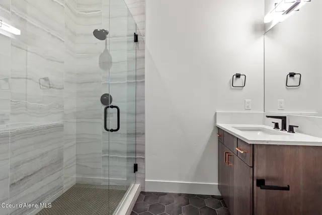 $1,250,000 | 2446 West Lumber Lane, Coeur D'Alene, ID 83814