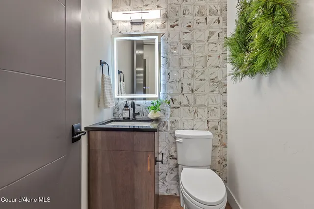 $1,250,000 | 2446 West Lumber Lane, Coeur D'Alene, ID 83814