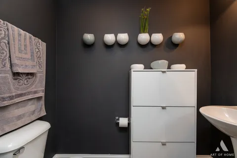 $299,900 | 855 East 22nd Street, Unit 413, Lombard, IL 60148