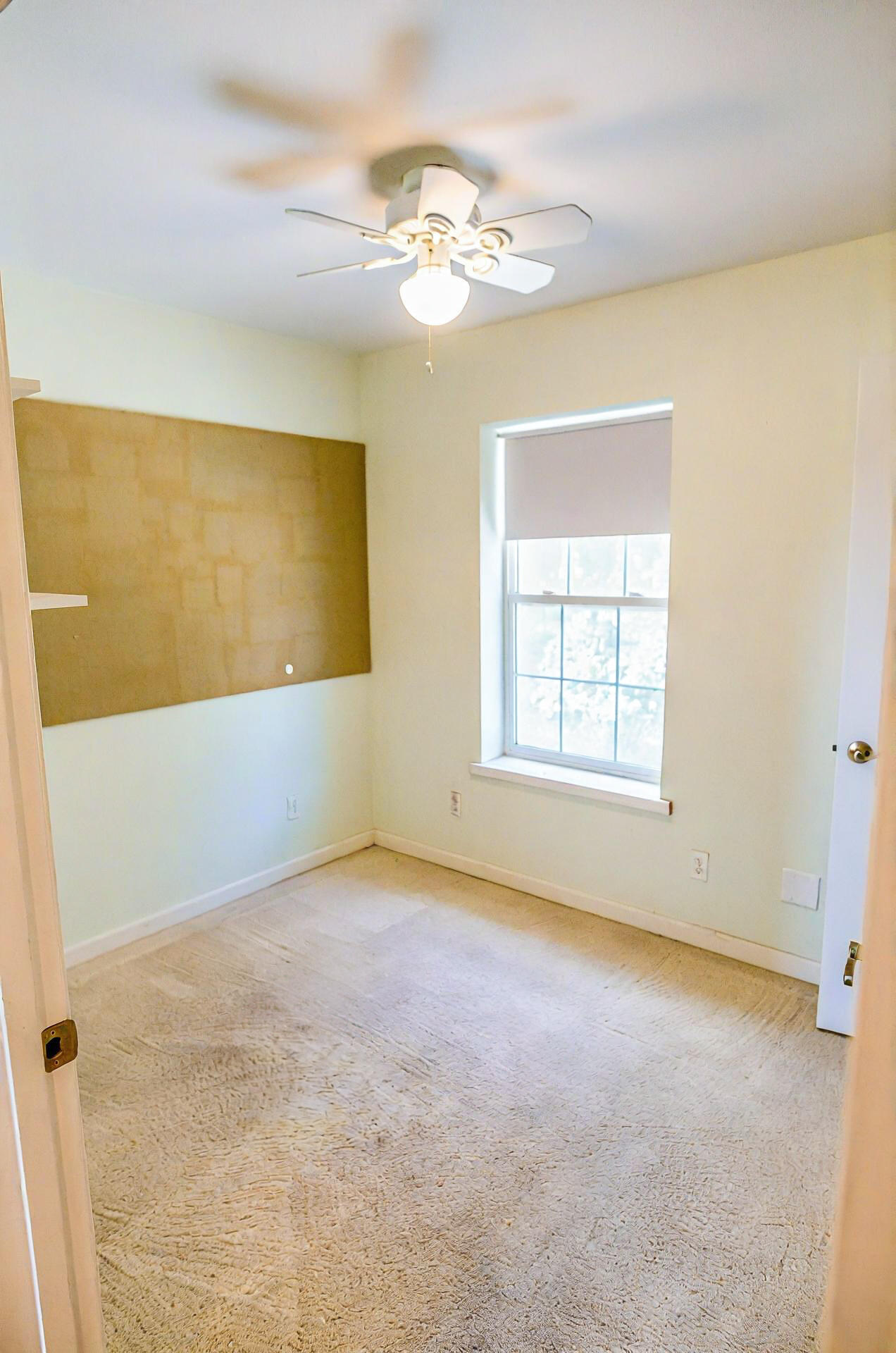 6620 Scottsbluff Road Klamath Falls, OR 97601 - Photo 31 of 51 Bedroom