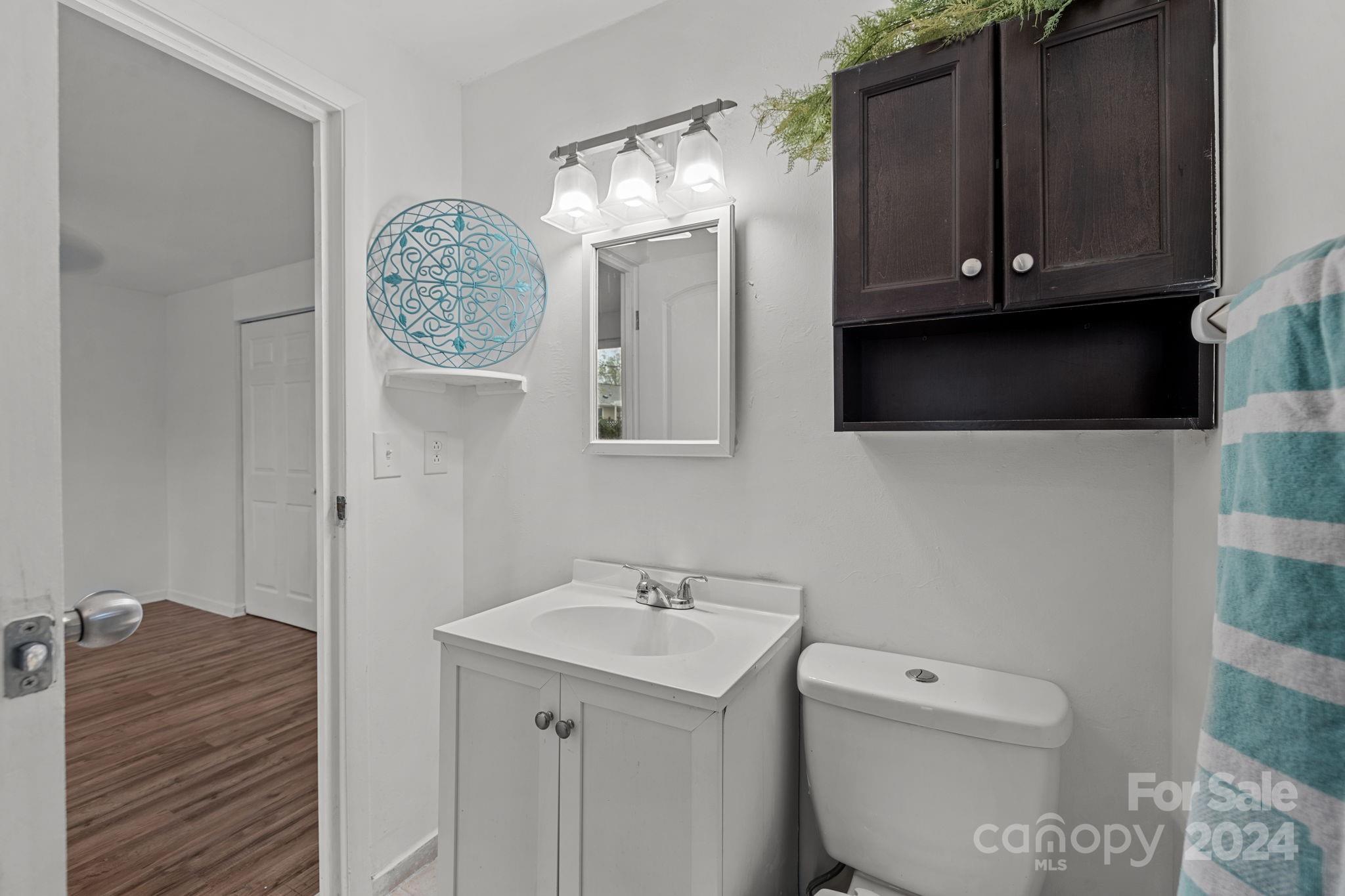 1737 Rice Planters Road Charlotte, NC 28273 - Photo 12 of 29 Gallery Image 12