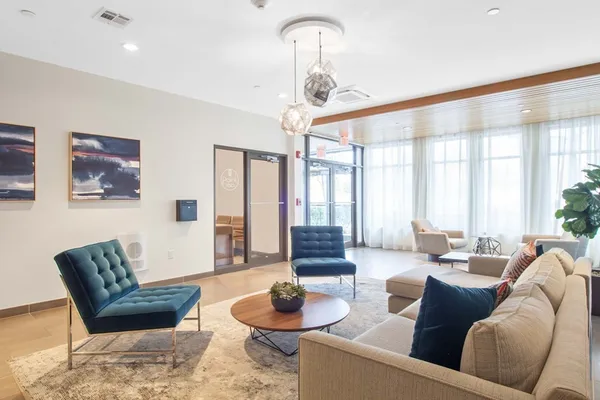 $2,695 | 180 Eastern Avenue, Unit 317, Malden, MA 02148